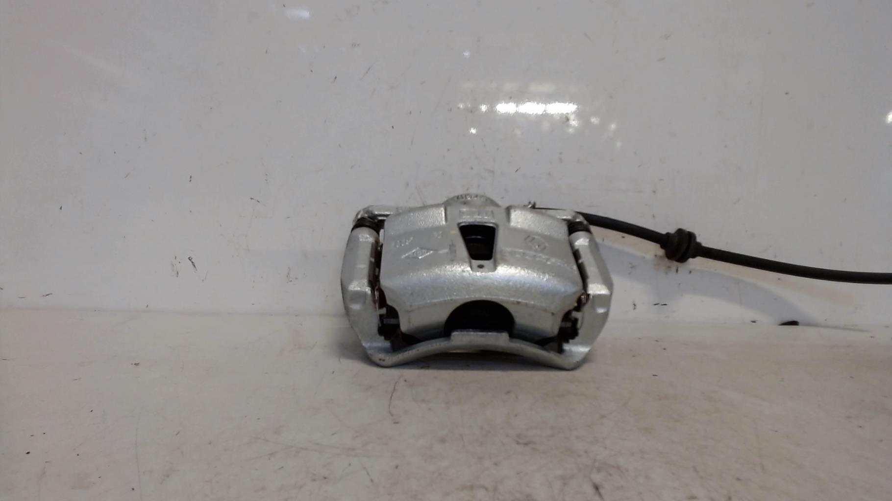 Etrier avant gauche (freinage) RENAULT ARKANA Essence/Hybride - 1