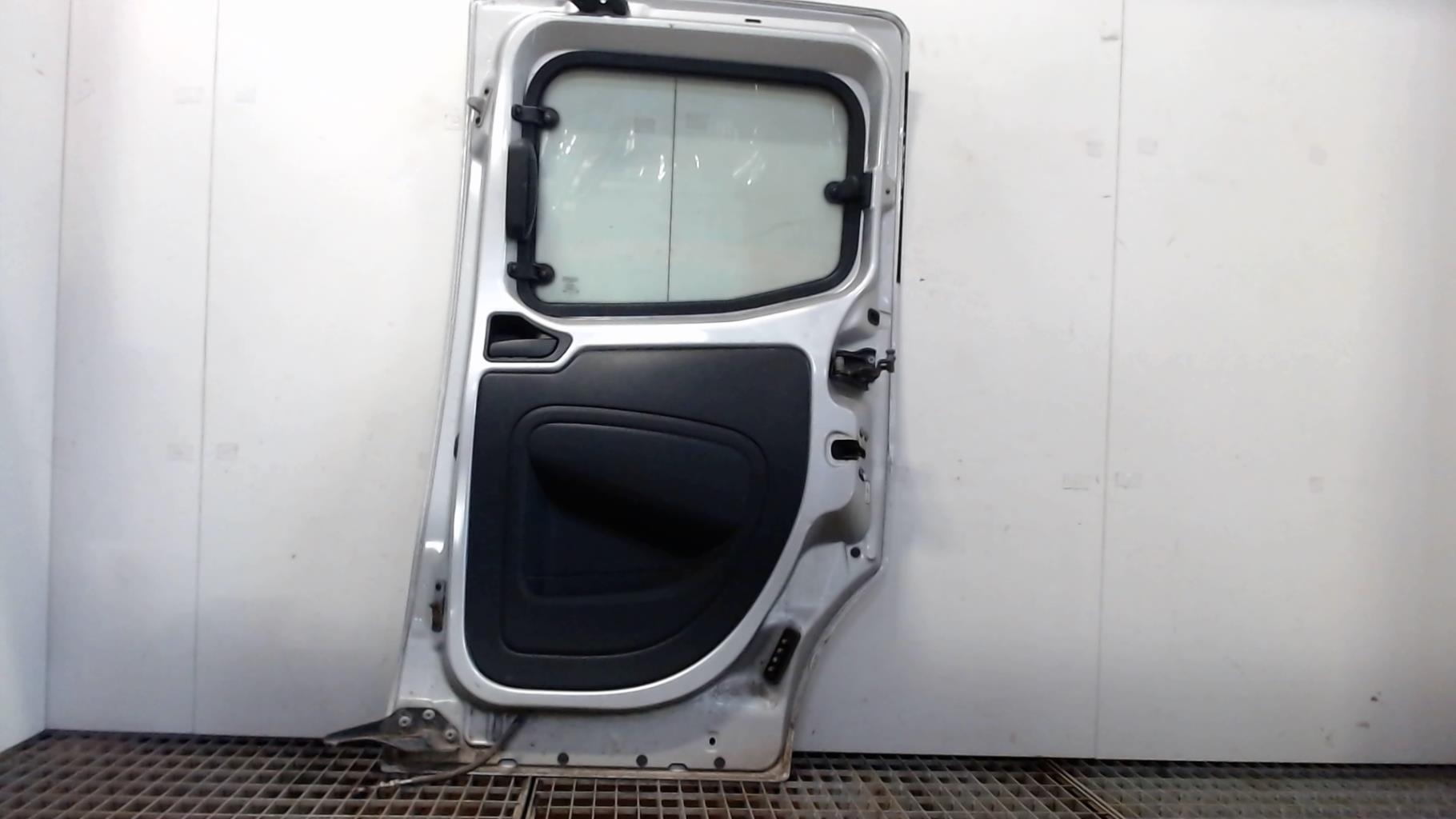 Porte laterale droit CITROEN NEMO Essence - 1
