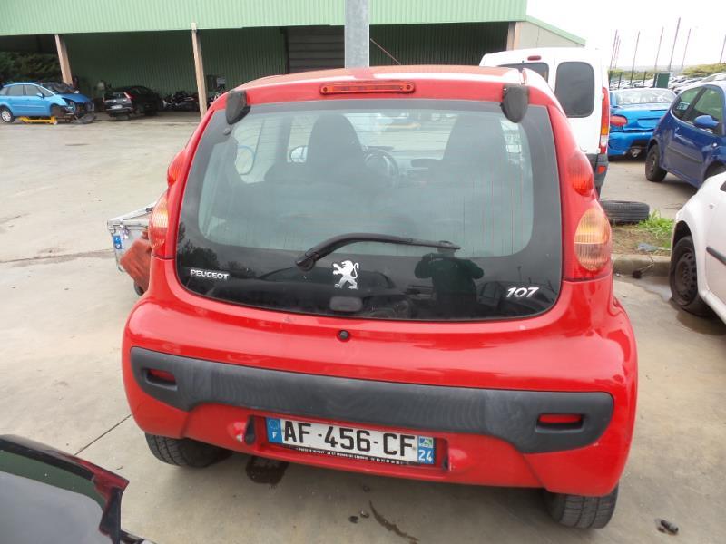 Feu arriere stop central PEUGEOT 107 PHASE 1 Diesel - 1