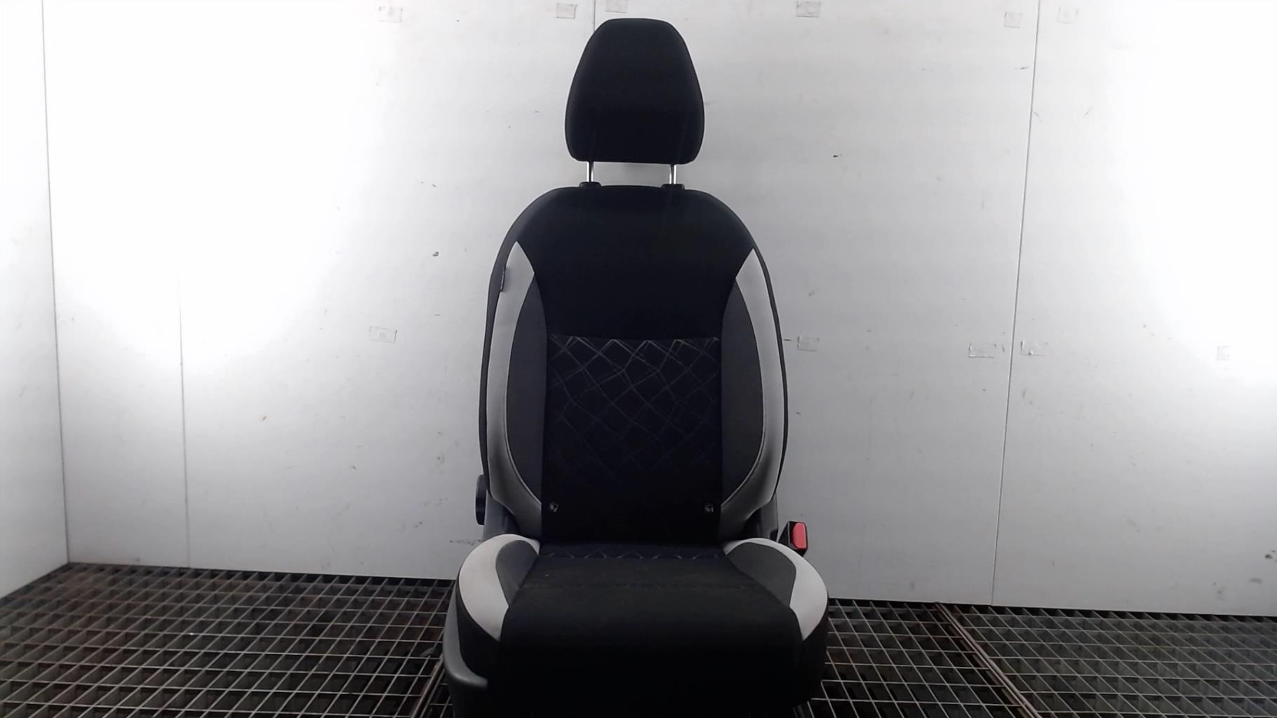 Siege avant droit NISSAN MICRA 5 Essence - 1
