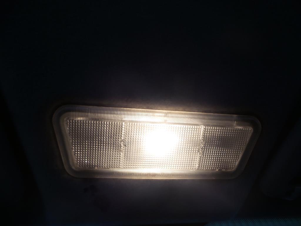 Eclairage de plafonnier OPEL CORSA C PHASE 2 Diesel - 1