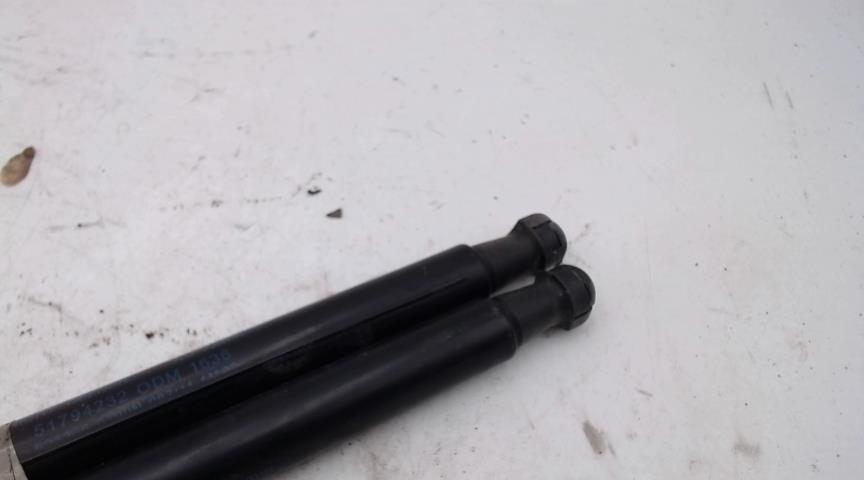 Verin de coffre FORD KA 2 PHASE 2 Essence - 1
