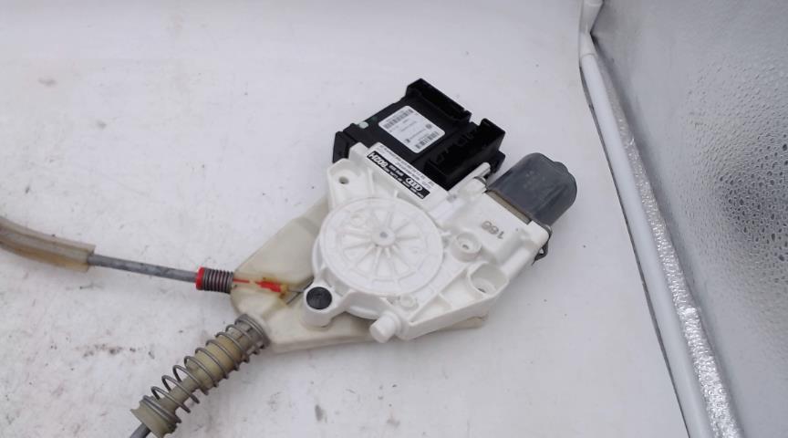 Leve vitre electrique avant droit AUDI A3 2 SPORTBACK PHASE 1 Diesel - 1