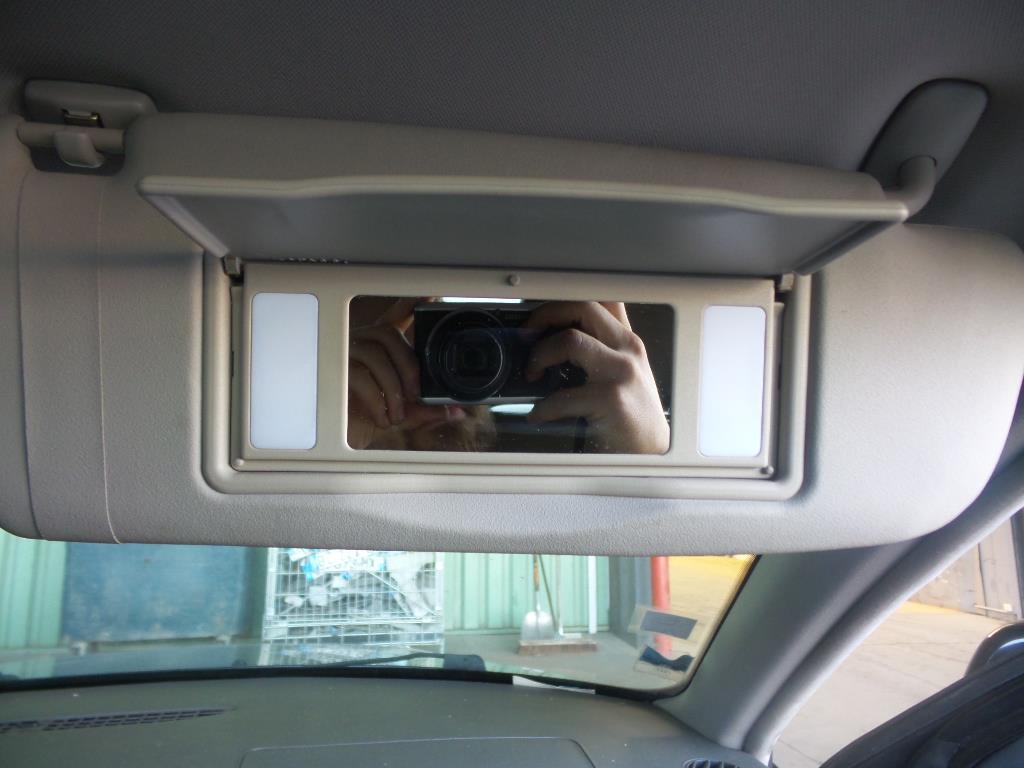 Pare soleil droit AUDI A4 1 PHASE 1 Essence - 1