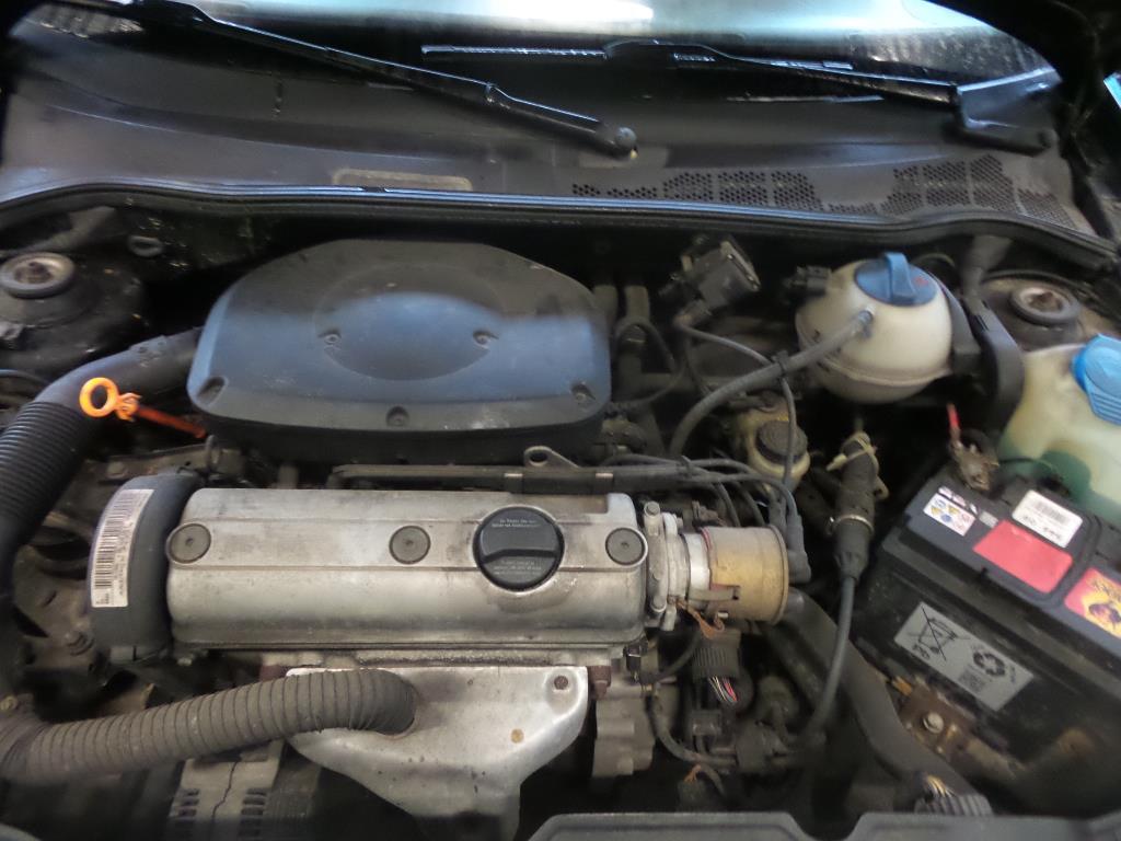 Moteur VOLKSWAGEN POLO 3 PHASE 1  - 1
