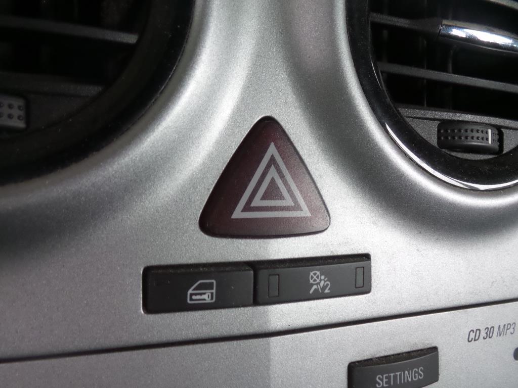Bouton de warning OPEL CORSA D PHASE 1 Diesel - 1