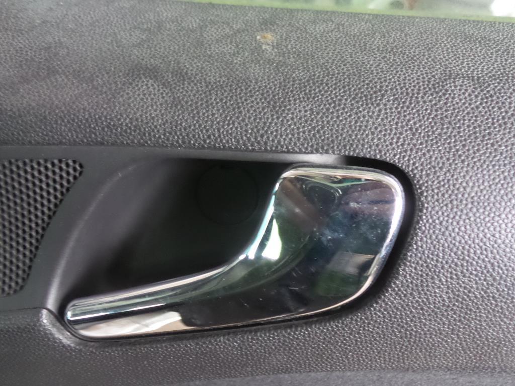 Poignee interieur avant droit OPEL CORSA D PHASE 1 Diesel - 1