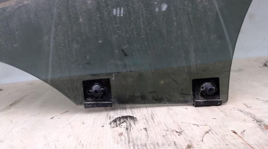 Vitre arriere gauche RENAULT CLIO 5 PHASE 1 Essence/Hybride - 1