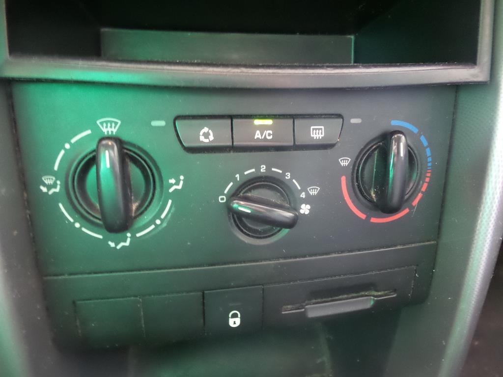 Commande chauffage PEUGEOT 207 PHASE 1 BREAK Diesel - 1