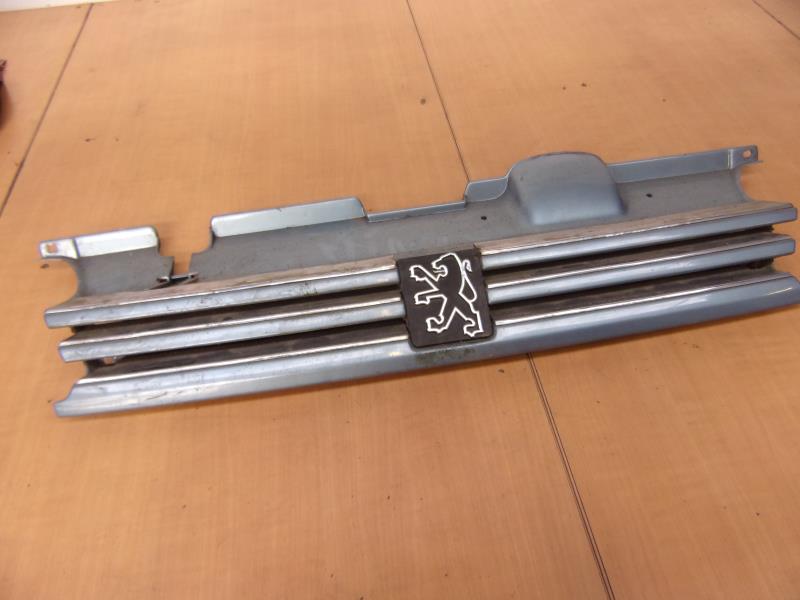 Calandre PEUGEOT 405  - 1