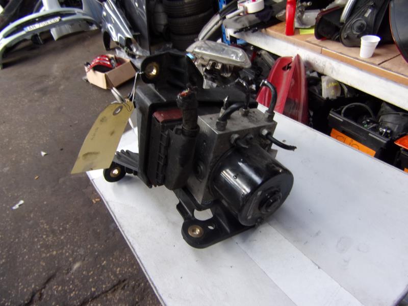 Bloc ABS (freins anti-blocage) OPEL ASTRA H GTC PHASE 1 Diesel - 1