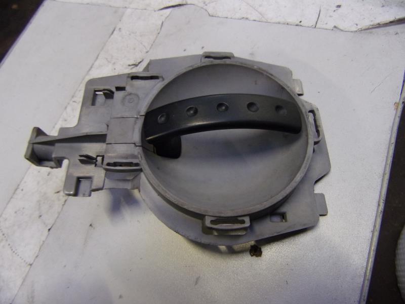 Poignee interieur avant gauche CITROEN C3 1 PHASE 1 Diesel - 1