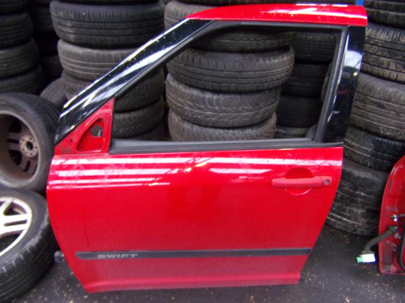Porte avant gauche SUZUKI SWIFT 3 Diesel - 1