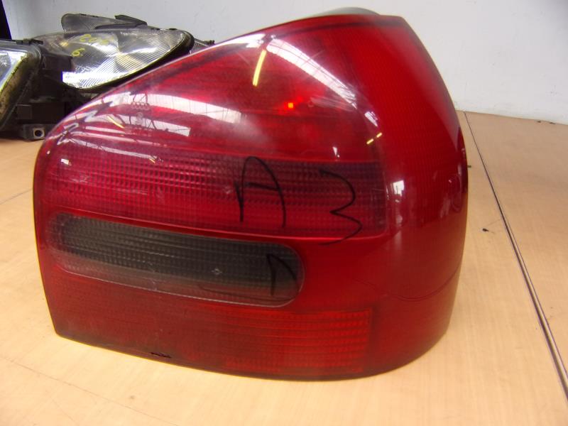 Feu arriere principal droit (feux) AUDI A3 1 PHASE 1 Diesel - 1