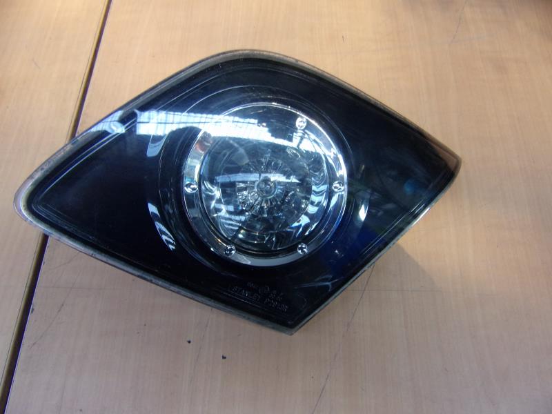 Feu arriere secondaire droit (feux) MAZDA 3 1 PHASE 1 Diesel - 1