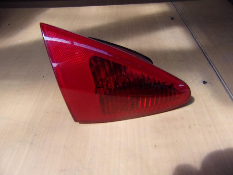 Feu arriere secondaire gauche (feux) ALFA ROMEO 147 PHASE 1 Essence - 1