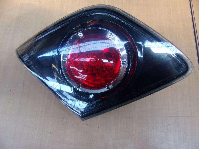 Feu arriere secondaire gauche (feux) MAZDA 3 1 PHASE 1 Diesel - 1