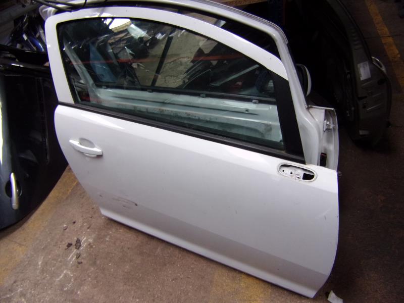 Porte avant droit OPEL CORSA D  - 1