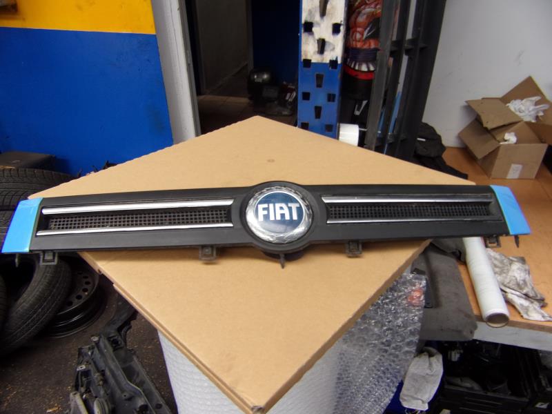 Calandre FIAT PANDA 2 Diesel - 1