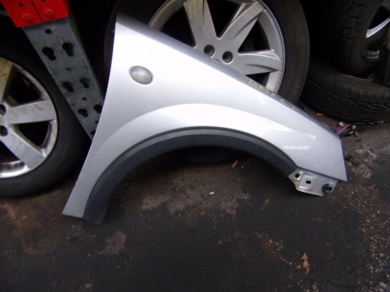 Aile avant droit OPEL CORSA C PHASE 1 Diesel - 1
