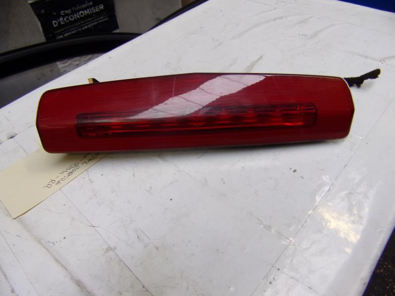 Feu arriere stop central OPEL ZAFIRA B PHASE 1 Diesel - 1