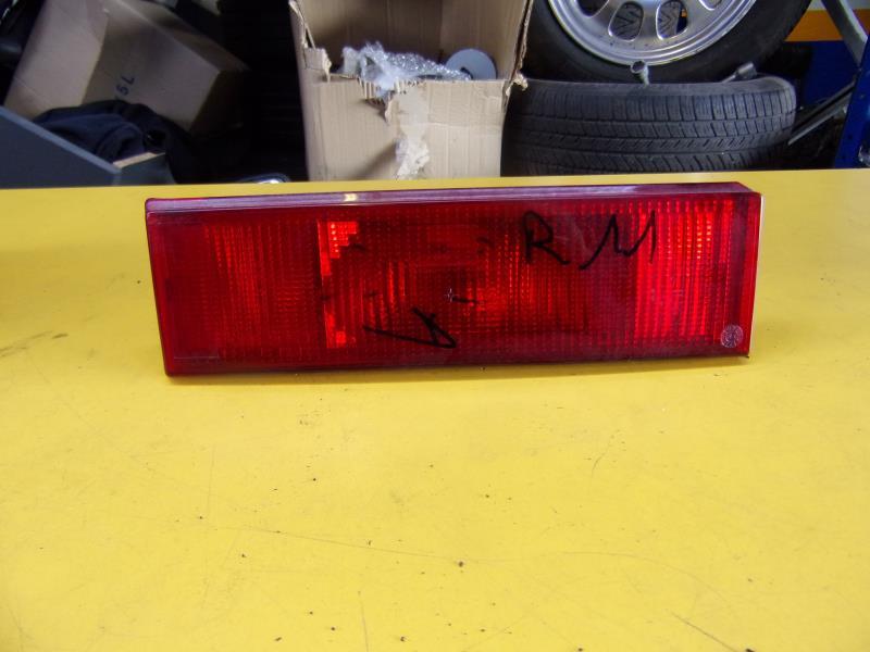 Feu arriere secondaire droit (feux) RENAULT R11 Essence - 1