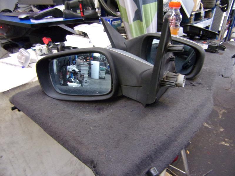 Retroviseur gauche RENAULT LAGUNA 2 PHASE 2 Diesel - 1