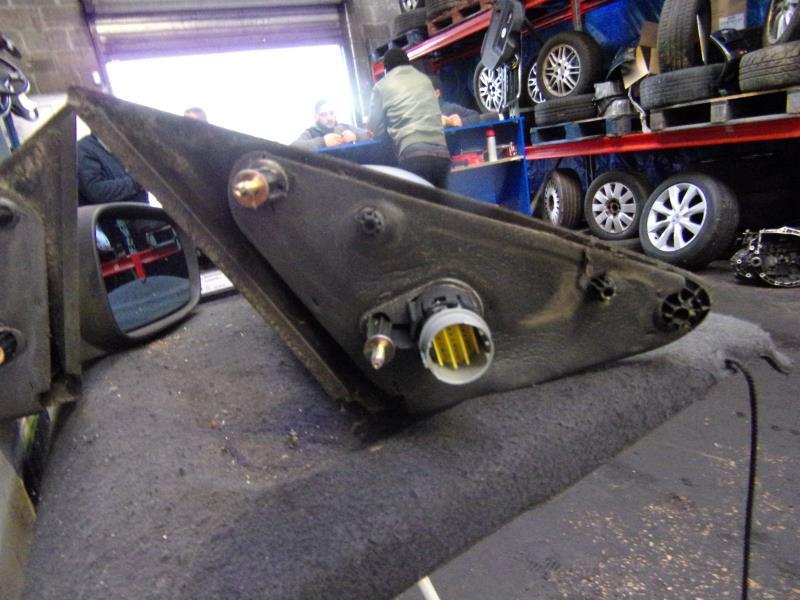 Retroviseur gauche RENAULT LAGUNA 2 PHASE 2 Essence - 1