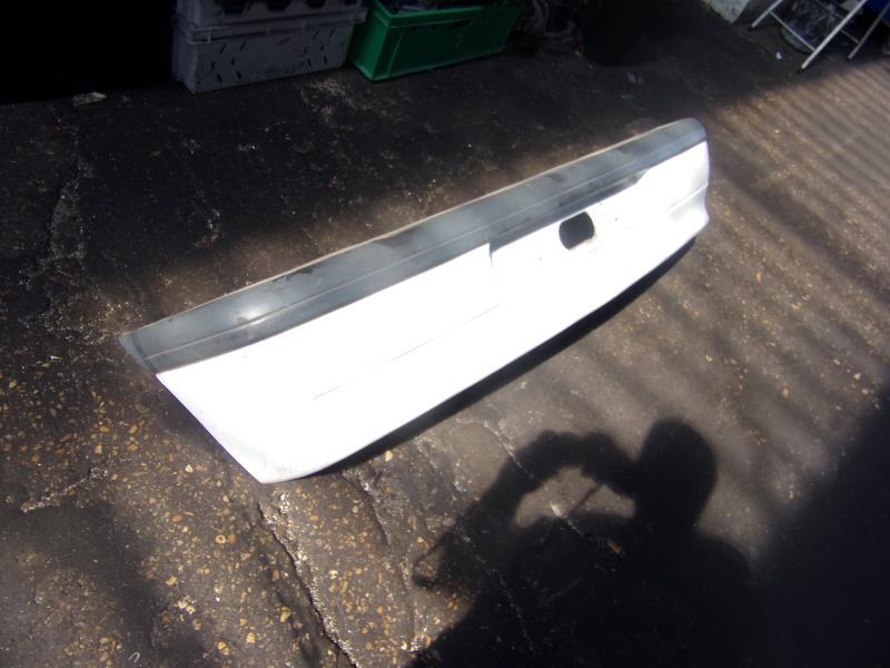 Pare choc arriere RENAULT CLIO 1 PHASE 3 Essence - 1