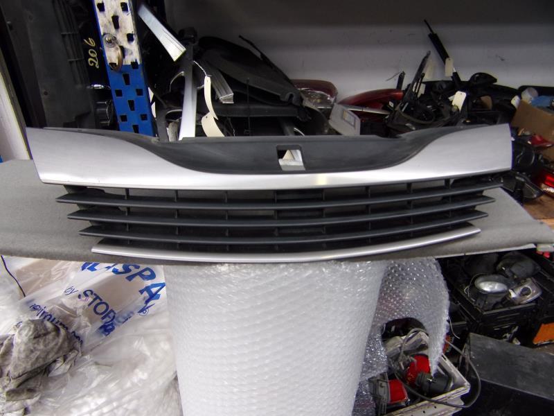 Calandre RENAULT LAGUNA 2 PHASE 1 Diesel - 1