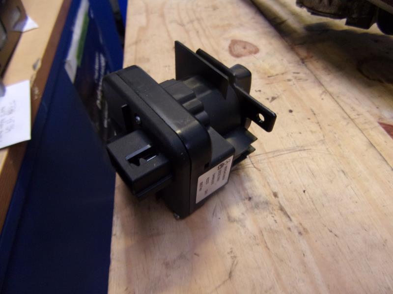 Commande de phare MERCEDES CLASSE A 169 PHASE 1 Diesel - 1