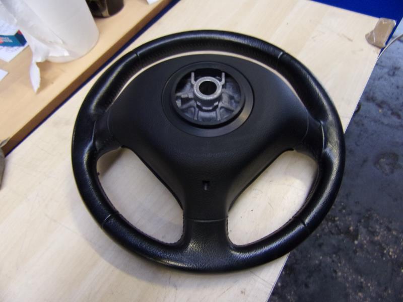 Volant PEUGEOT 407 PHASE 1 Diesel - 1