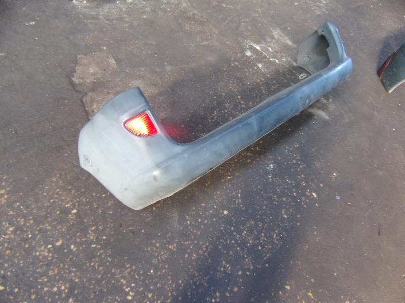 Pare choc arriere RENAULT KANGOO 1 PHASE 1 Diesel - 1