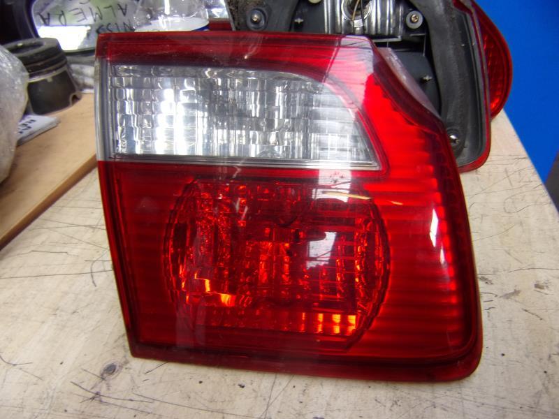 Feu arriere secondaire gauche (feux) MAZDA 626 4 PHASE 1 Diesel - 1