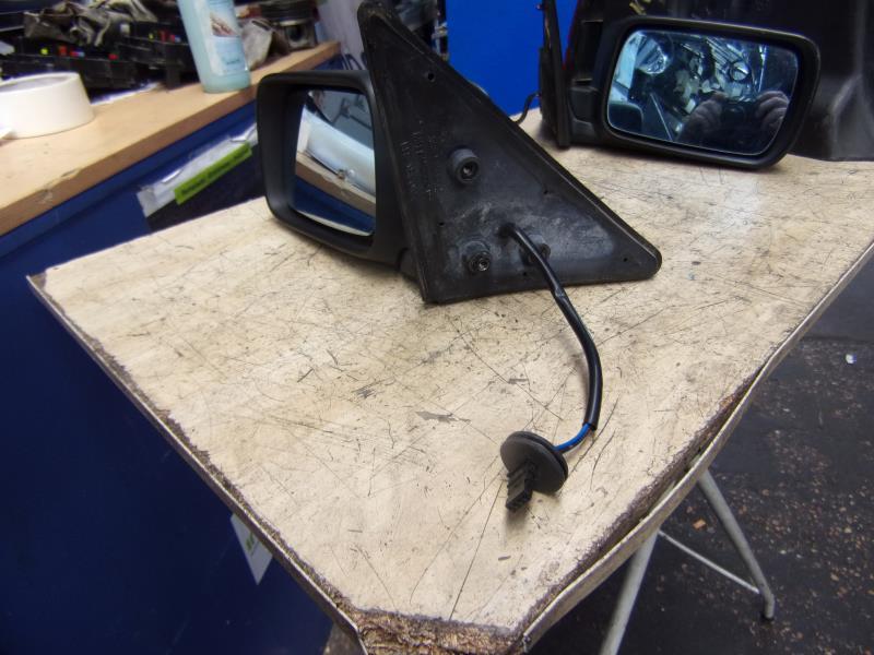 Retroviseur gauche BMW SERIE 3 E36 COMPACT Essence - 1