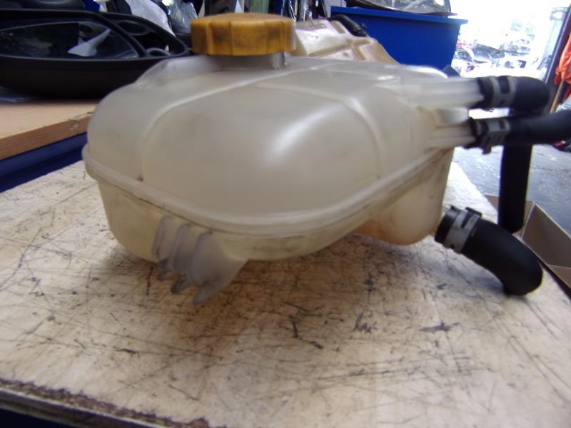 Vase d'expansion OPEL ASTRA H GTC PHASE 1 Diesel - 1