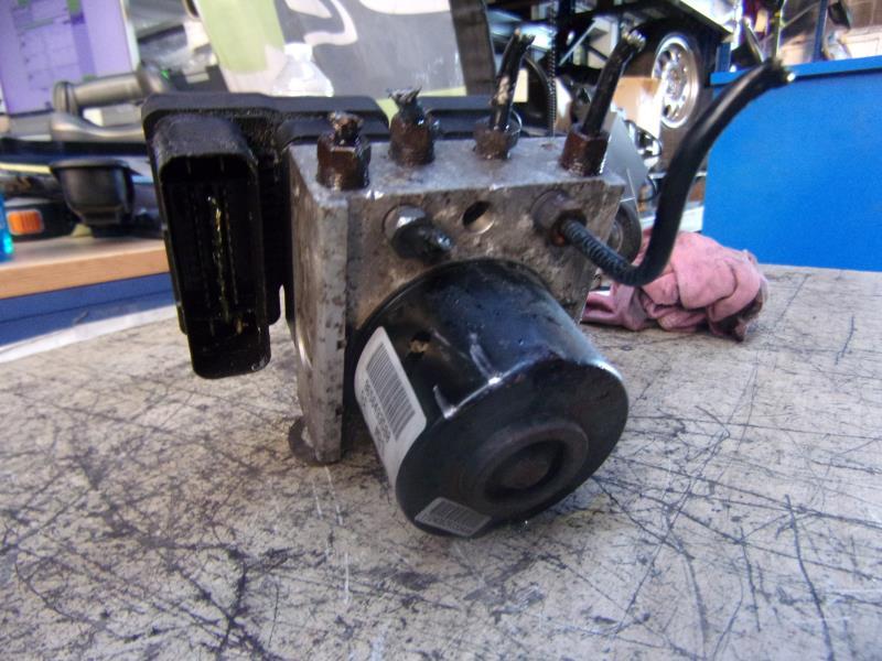 Bloc ABS (freins anti-blocage) CITROEN C3 1 PHASE 1 Diesel - 1