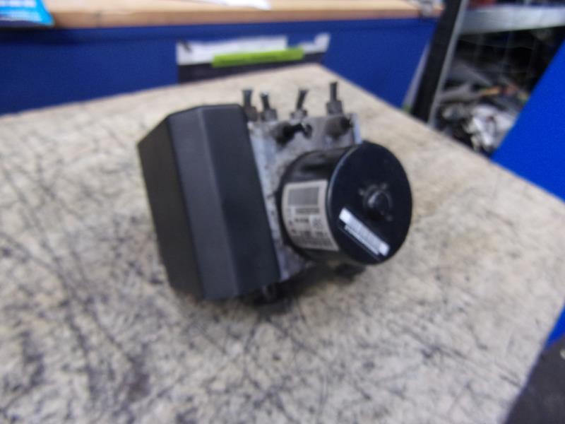 Bloc ABS (freins anti-blocage) CITROEN C3 2 PHASE 1 Diesel - 1