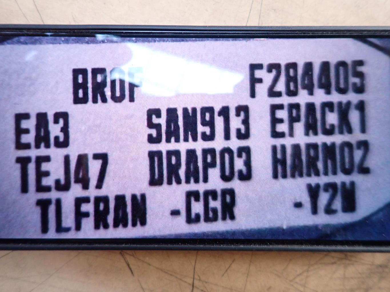 Porte avant gauche RENAULT CLIO 3 PHASE 1 Diesel - 1