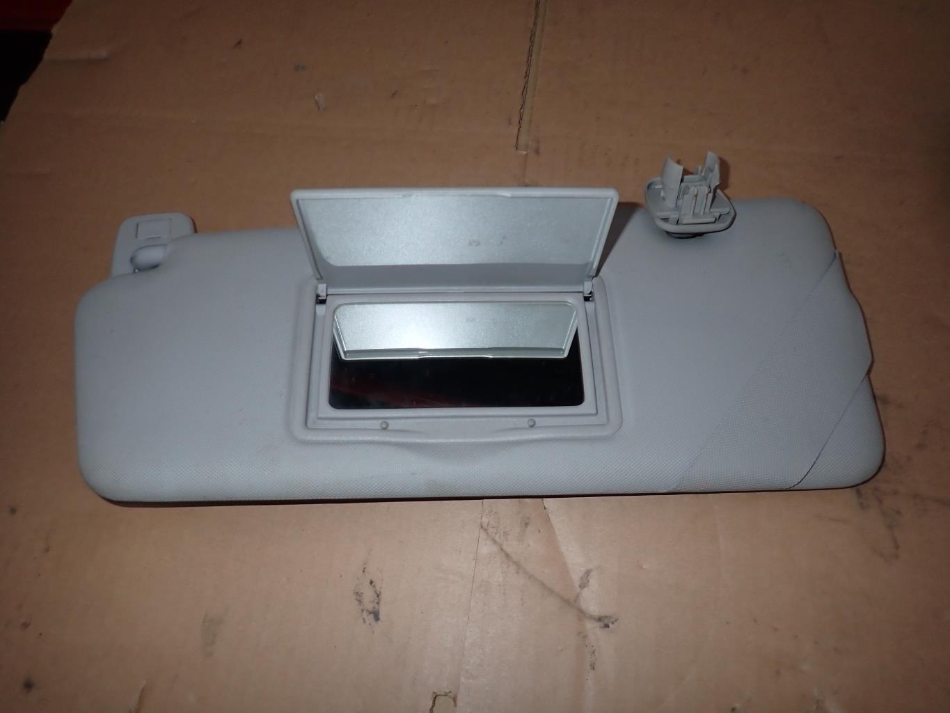 Pare soleil gauche RENAULT CLIO 4 PHASE 2 Diesel - 1
