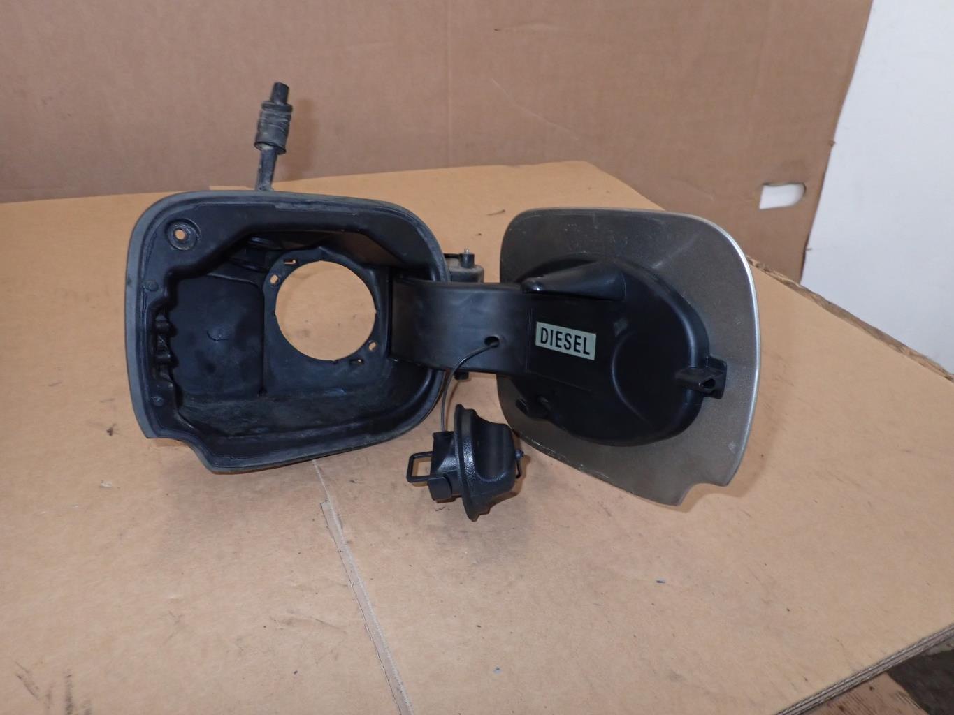 Trappe d'essence RENAULT CLIO 3 PHASE 1 Diesel - 1