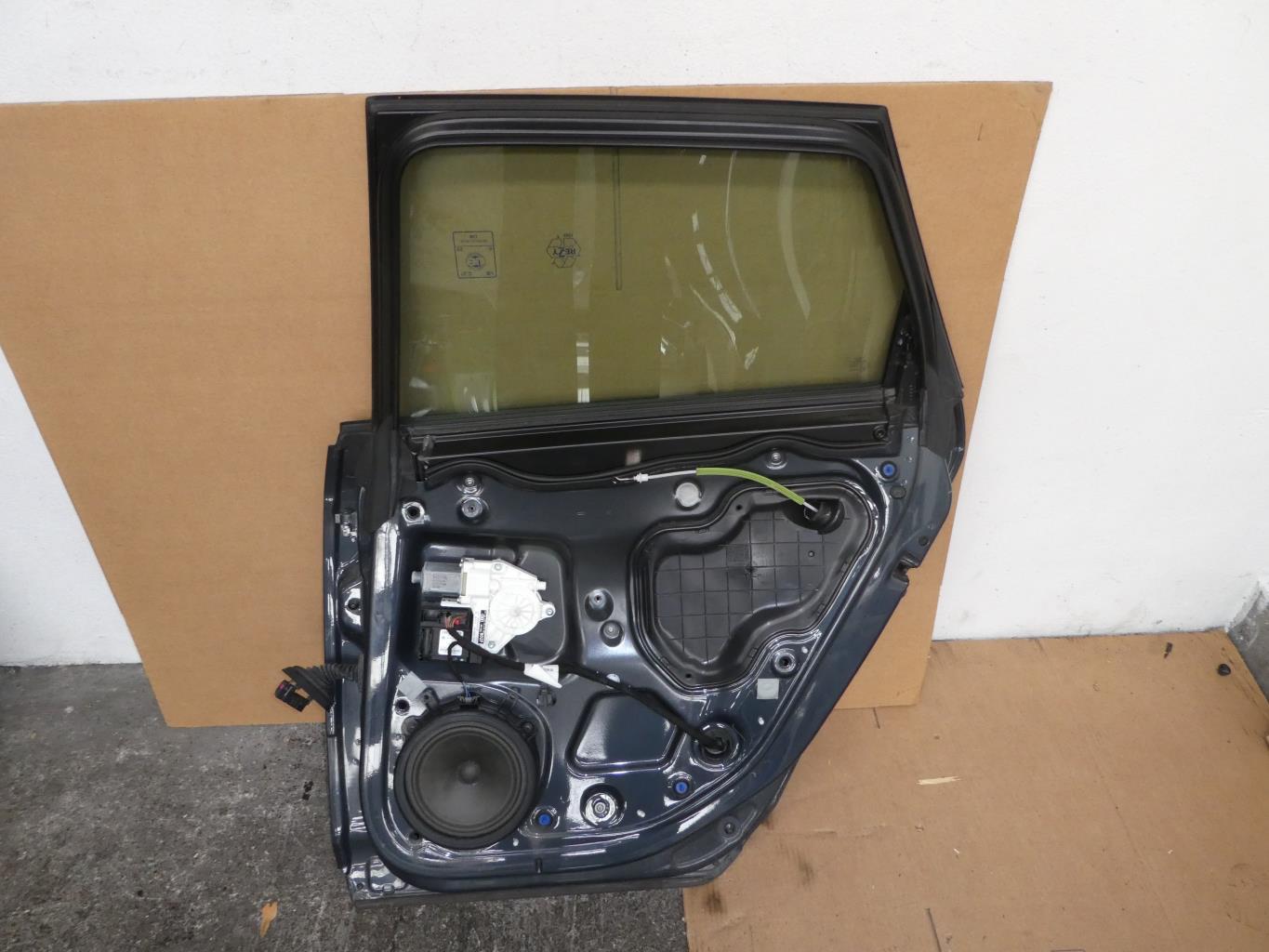 Porte arriere droit AUDI A3 2 SPORTBACK PHASE 2 Diesel - 1