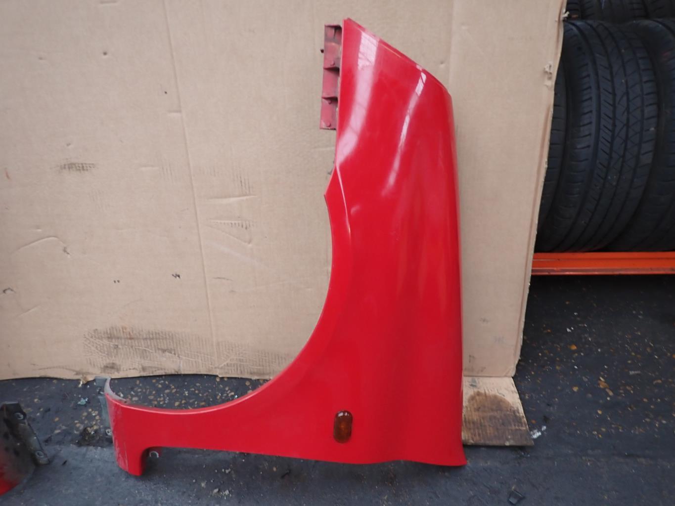 Aile avant gauche RENAULT CLIO 2 PHASE 2 Essence - 1
