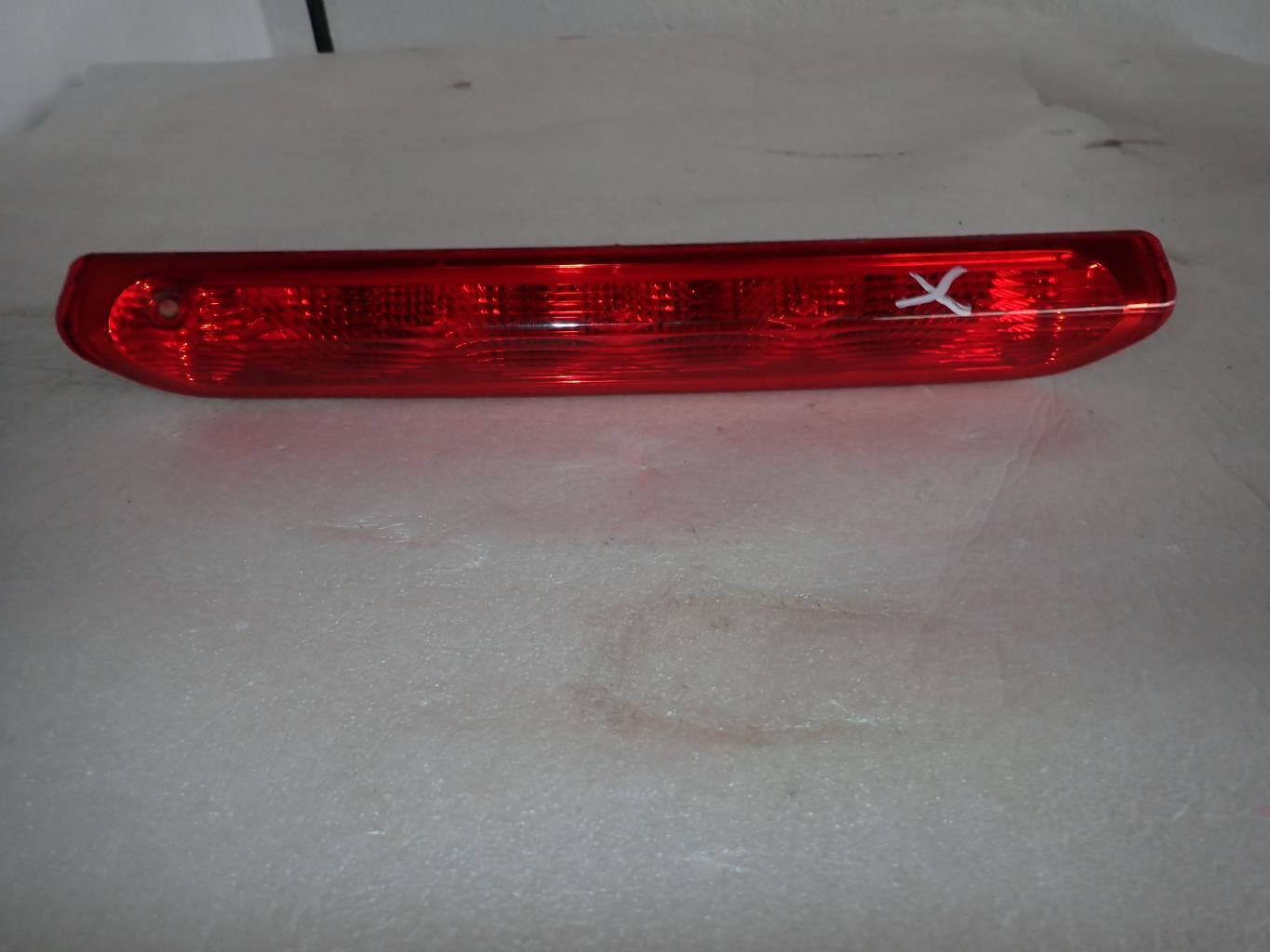 Feu arriere stop central PEUGEOT 308 1 PHASE 1 Essence - 1