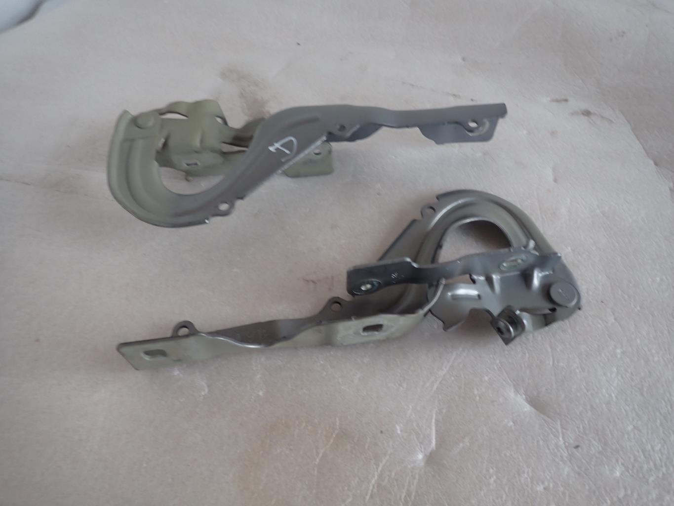 Charniere de capot CITROEN C3 3 PHASE 2 Essence - 1