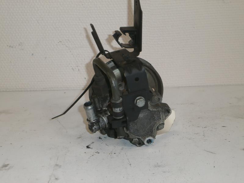 Pompe de direction PEUGEOT 807 Diesel - 1