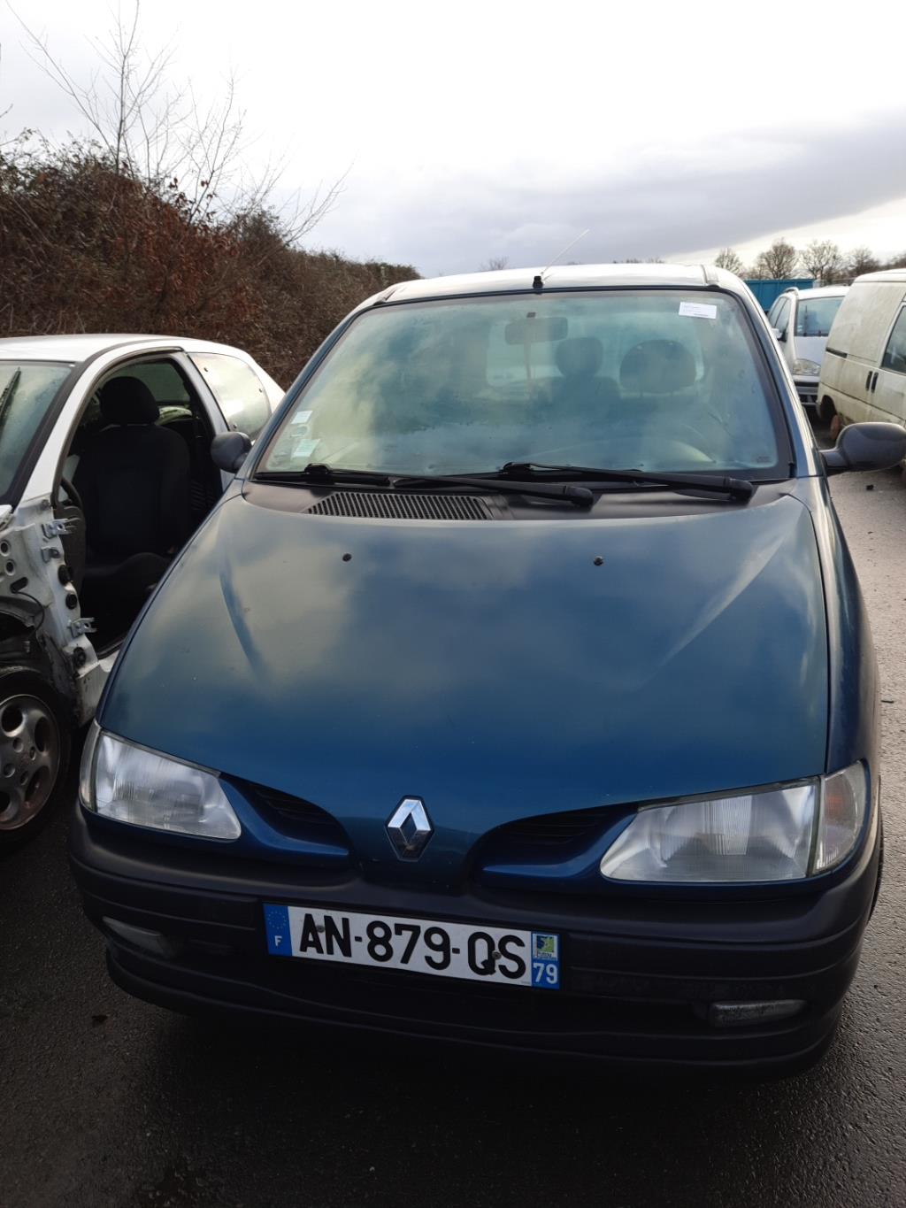 Calandre gauche RENAULT SCENIC 1 PHASE 1  - 1