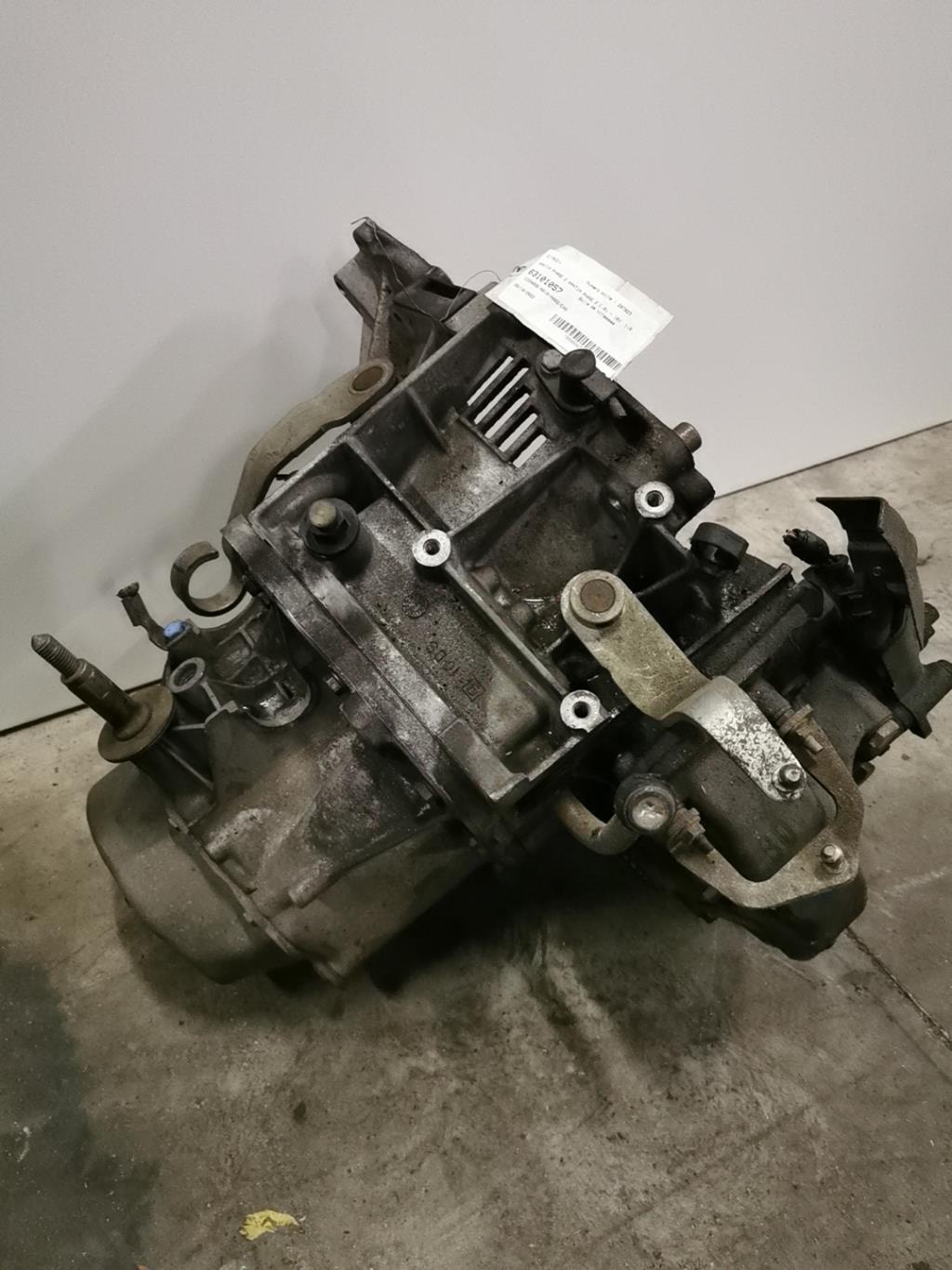 Boite de vitesses CITROEN XANTIA PHASE 2 Essence - 1