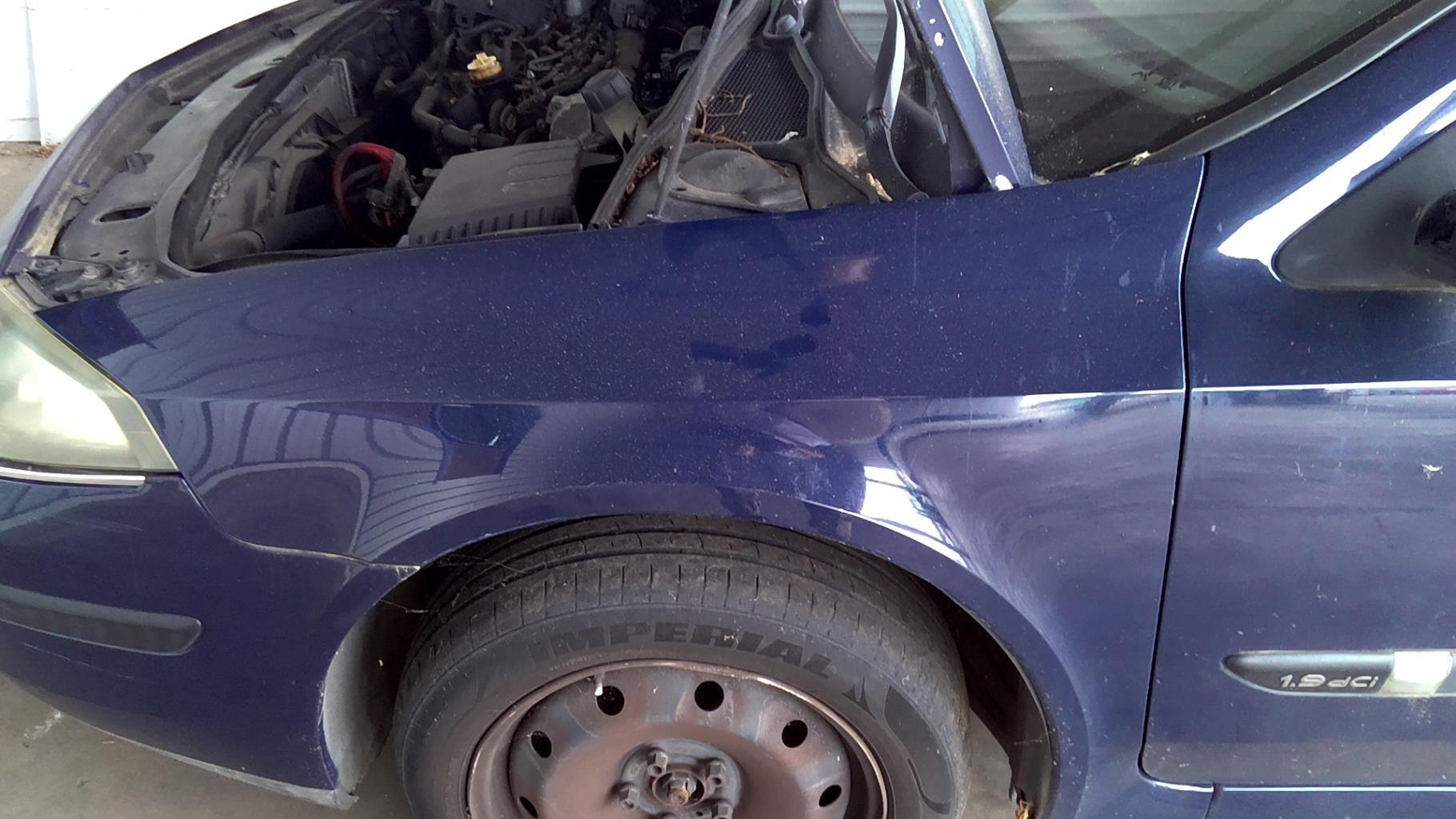 Aile avant gauche RENAULT LAGUNA 2 PHASE 2 BREAK Diesel - 1