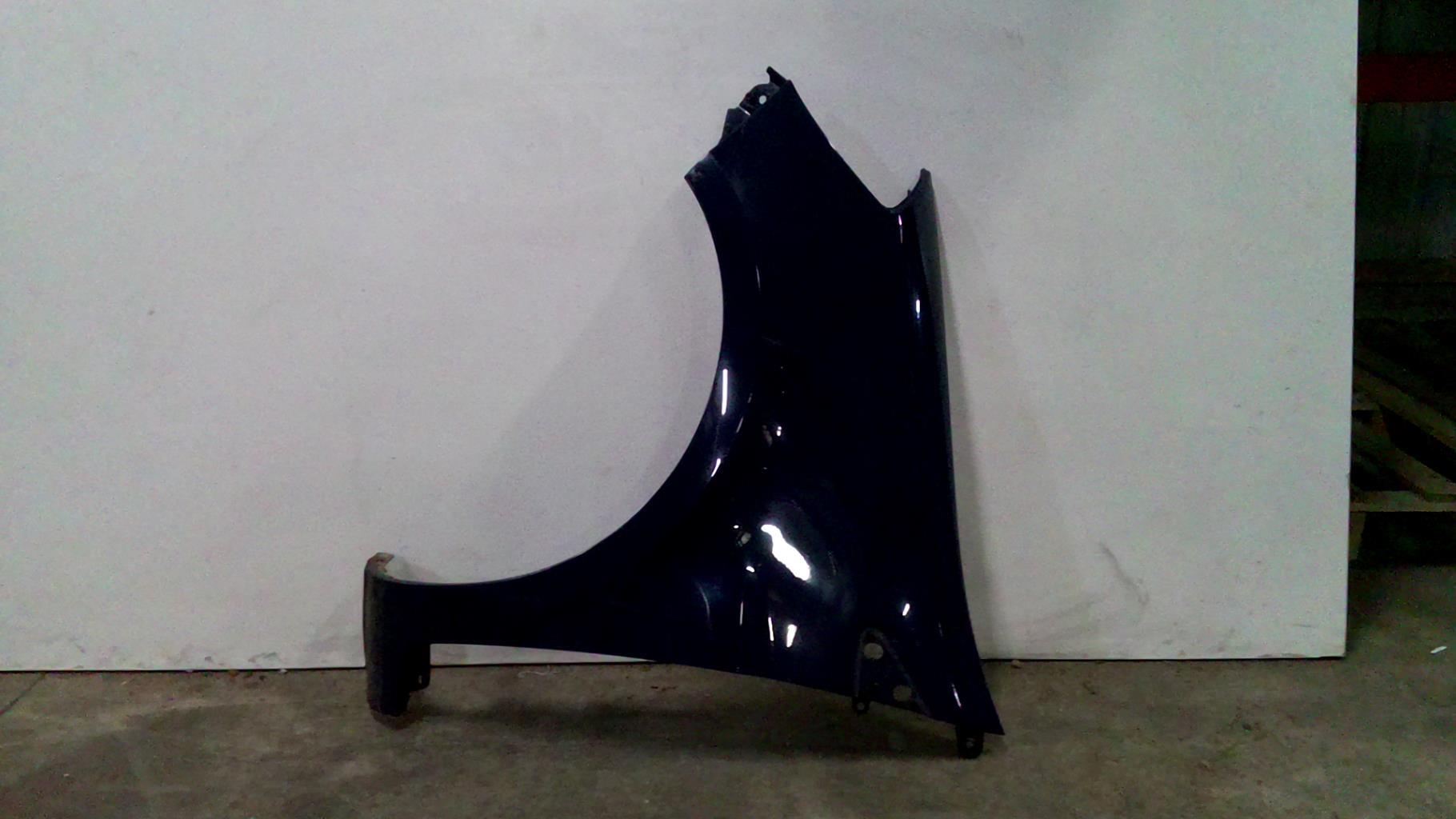 Aile avant gauche RENAULT CLIO 3 PHASE 1  - 1